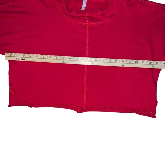 Free People  Cool Factor Cropped SweatShirt Size Small - Picture 2 of 5